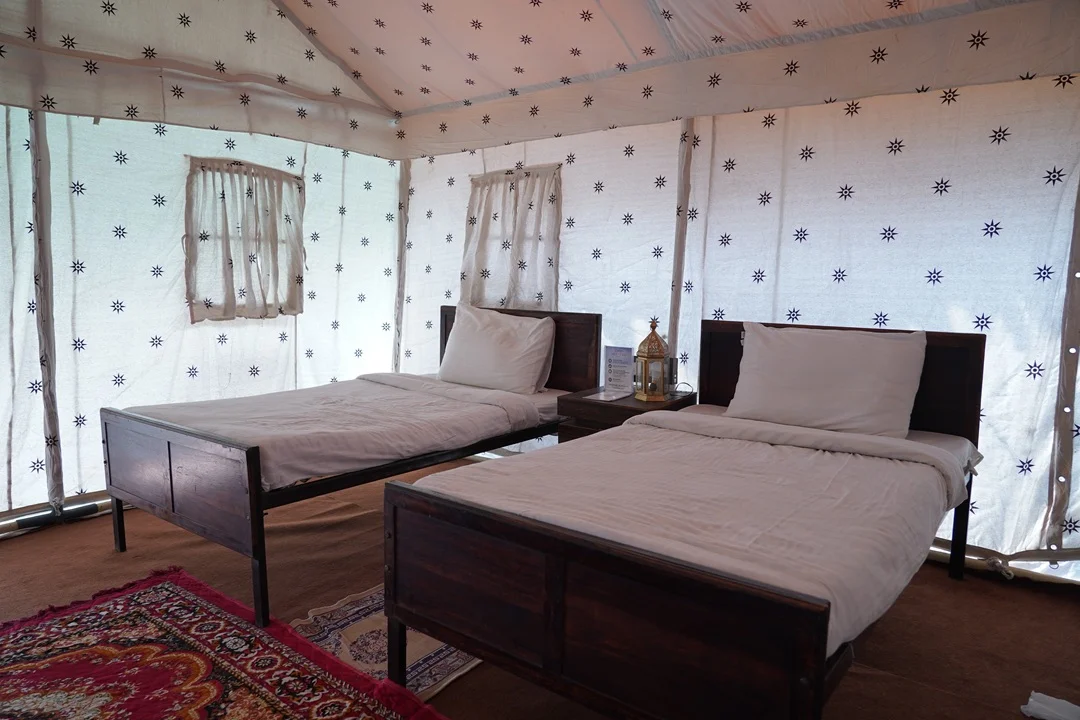 Deluxe AC Tent